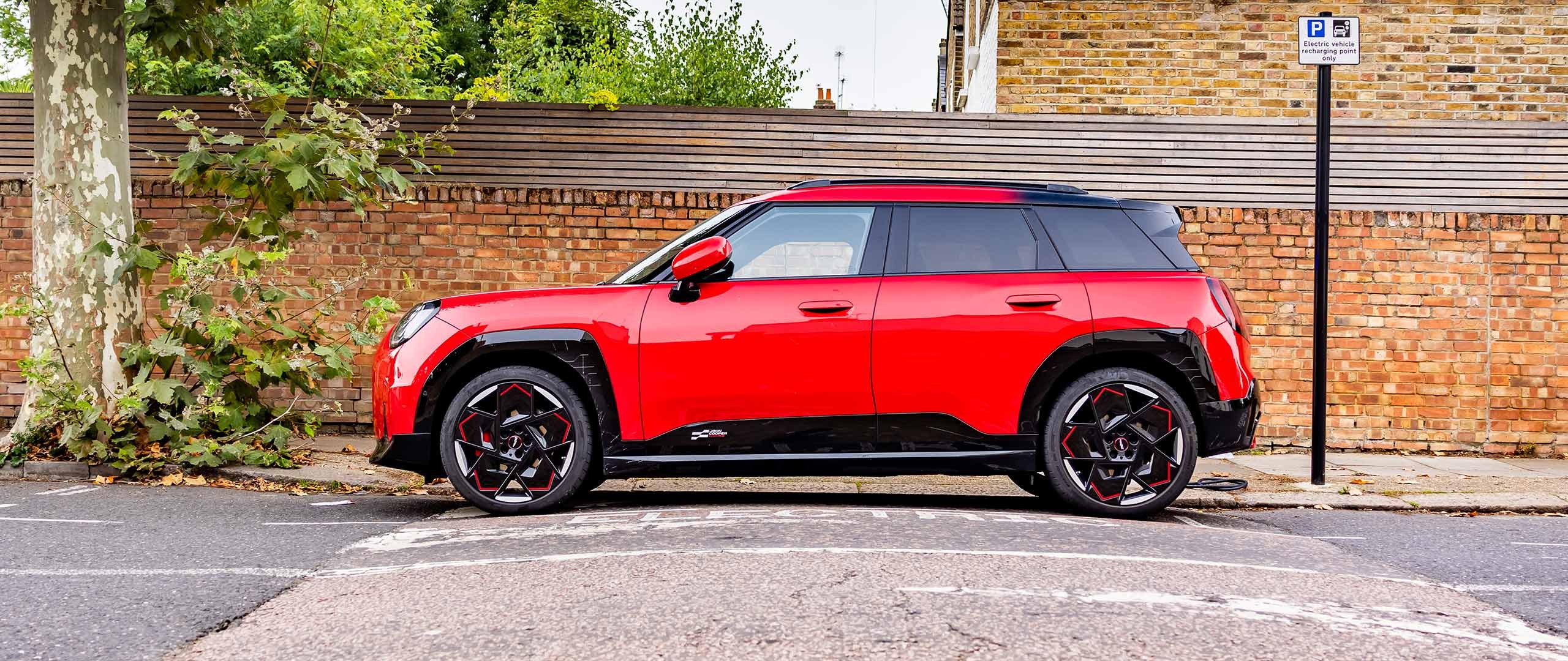 Video showcasing the rear light of an all-electric MINI Aceman in detail